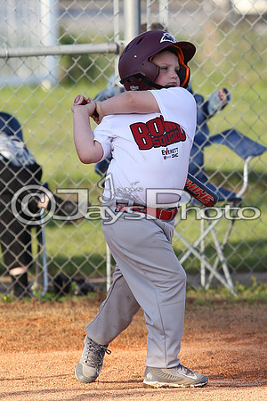 Bomb Squad vs Tigers 6-7 year old (Pitching Machine) 4-27-2015 (©Justin Manning) JWM_0207