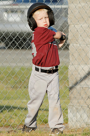 Panthers @ Mets 5-6 year old baseball 4-22-2014 (© Justin Manning) JWM_0025