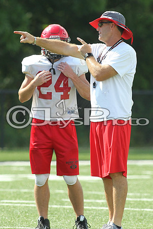 Harmony Grove Football Practice 8-10-17_JWM00077