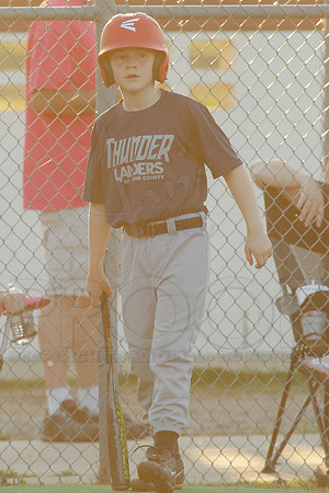 Thunder vs. A's 9-10 year old baseball 4-22-2014 (© Justin Manning) JWM_0145