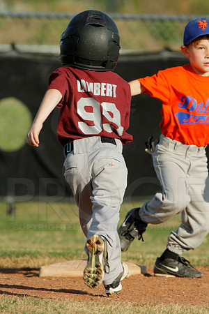 Panthers @ Mets 5-6 year old baseball 4-22-2014 (© Justin Manning) JWM_0072