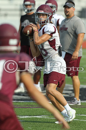Benton Football Practice 8-4-17_JWM00183