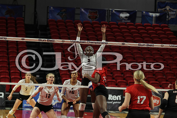 Louisiana vs. Texas State 11-18-17_JWM0035
