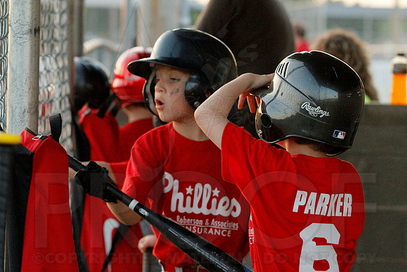 Phillies vs. Panthers 5-6 year old 5-6-2014 (© Justin Manning) JWM_0060