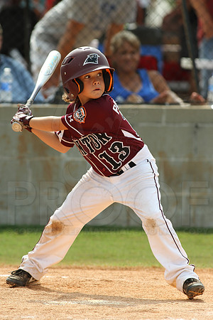 Benton-Midkiff vs. Bryant-Griffin 8 year old (Cal Ripken) 7-20-2014 (©Justin Manning) JWM_143