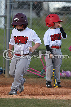 Bomb Squad vs Tigers 6-7 year old (Pitching Machine) 4-27-2015 (©Justin Manning) JWM_0003