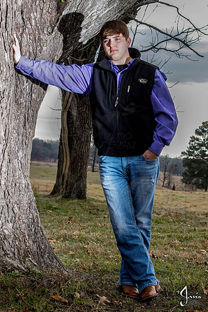Austin Hicks senior pictures 12-29-13 (�Justin Manning) (�Justin Manning) (�Justin Manning) JWM_0017
