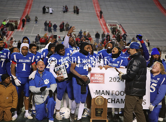 Midland vs. Strong (8 Man State Final) 12-5-24_JWM_1049