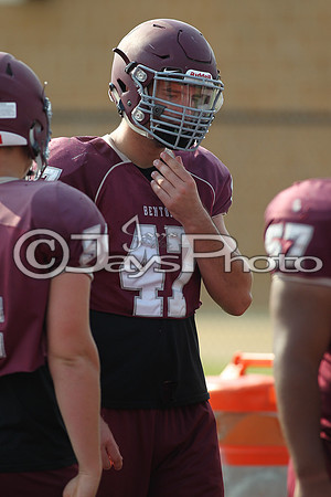 Benton Football Practice 8-4-17_JWM00080