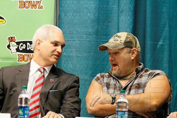 Go Daddy Press Conference (Larry the Cable Guy) & Mayor Luncheon 1-4-13 (Justin Manning)0015