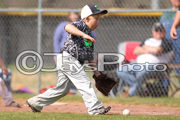 White Hall Dominators vs. Greenbrier Cannons 2-28-16 JWM_0256