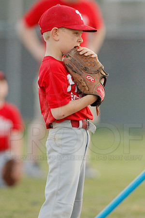 Phillies vs. Panthers 5-6 year old 5-6-2014 (© Justin Manning) JWM_0118