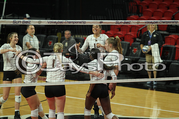 Louisiana vs. Texas State 11-18-17_JWM0122