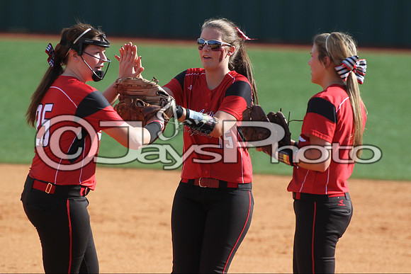 Harmony Grove @ Benton softball 4-16-2015 (©Justin Manning) JWM_0127