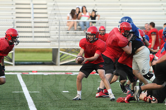Harmony Grove Football Team Camp (Practice) 7-15-2014 (©Justin Manning) JWM_352