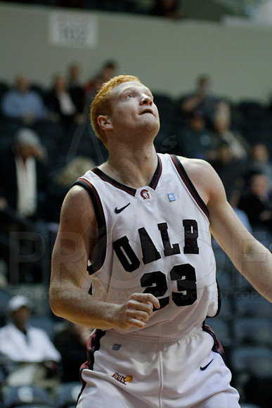 FAU @ UALR 1-24-13 (Justin Manning)0018