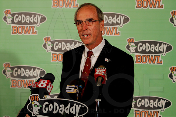 GoDaddy Bowl Press Conference- Team Welcoming Reception (©Justin Manning) JWM_0026