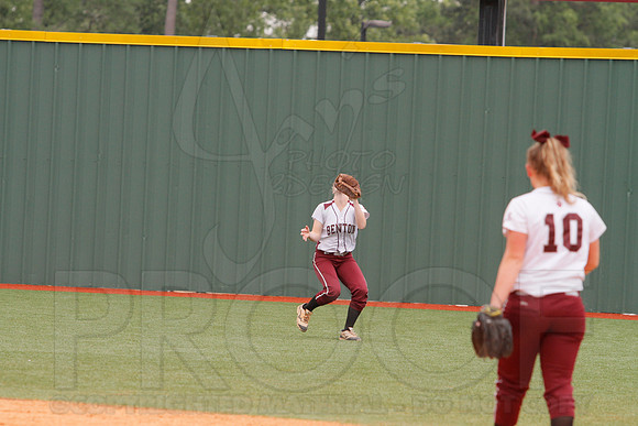 Benton vs. Russellville State Simi-Finals 5-17-2014 (© Justin Manning) JWM_0194