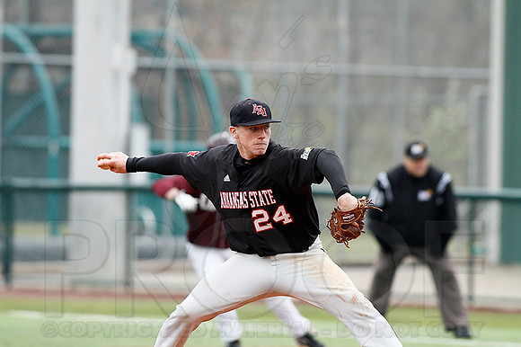ASU @ UALR baseball 3-17-13 (© Justin Manning) JWM0310