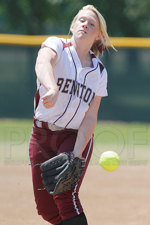 Benton vs. Mountain Home 6A State Softball Playoffs 5-11-13 (© Justin Manning) JWM0064