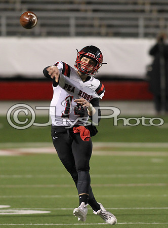 Pea Ridge vs. Warren (4A State Championship) 12-9-16_JWM_00040