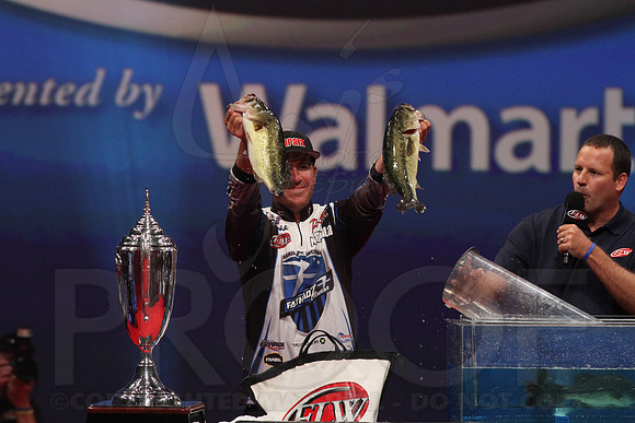 FLW Forrest Wood Cup Day final day 8-18-13 (© Justin Manning) JWM0356