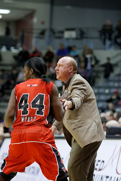 ASU @ UALR 3-2-130039 (©Justin Manning)