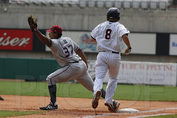 Northwest Arkansas Naturals @ Arkansas Travelers 9-2-13 (© Justin Manning) JWM0059