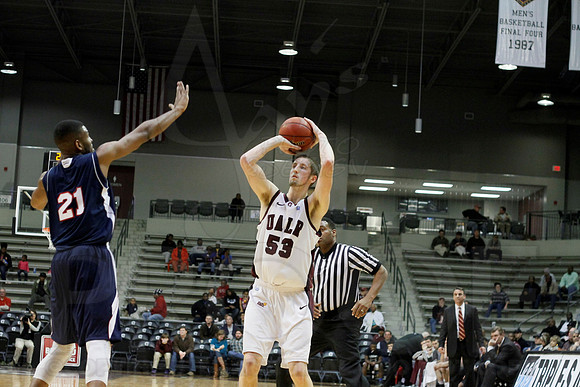 FAU @ UALR 1-24-13 (Justin Manning)0131