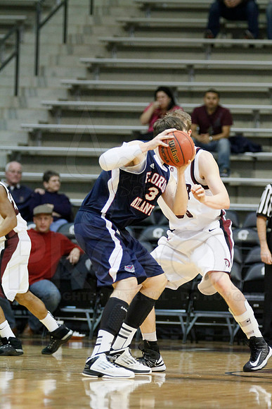 FAU @ UALR 1-24-13 (Justin Manning)0060
