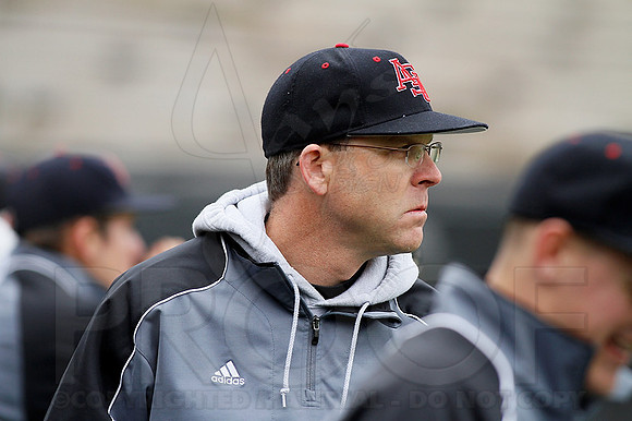 ASU @ UALR baseball 3-17-13 (© Justin Manning) JWM0195