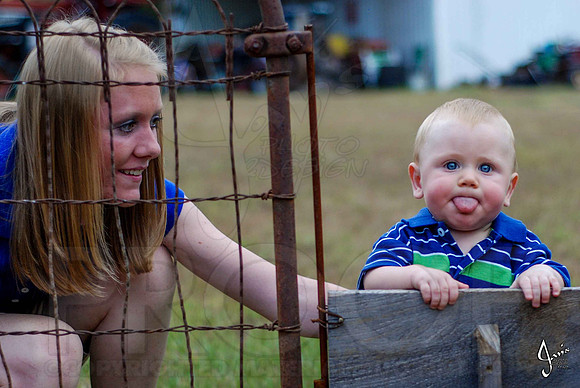 Madison & Kaleb Jacobs 7-7-12 (Justin Manning)089