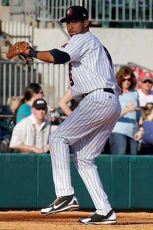 NW Arkansas Naturals @ Arkansas Travelers 4-21-12(Justin Manning)170