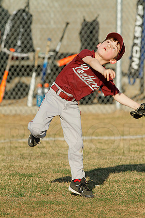 Panthers @ Mets 5-6 year old baseball 4-22-2014 (© Justin Manning) JWM_0165