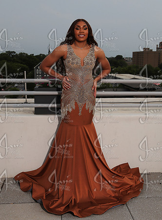Ky Wilson (Little Rock Central Prom) 4-26-25_JWM_0006