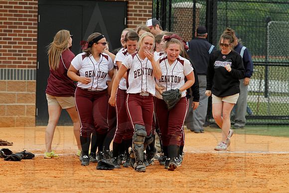Benton vs. Russellville State Simi-Finals 5-17-2014 (© Justin Manning) JWM_0605