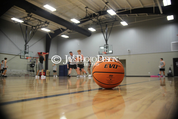 Tri-Lakes Editon Basketball Preview 10-8-19_0674