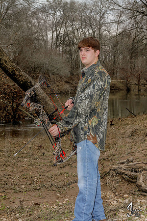 Austin Hicks senior pictures 12-29-13 (�Justin Manning) (�Justin Manning) (�Justin Manning) JWM_0035