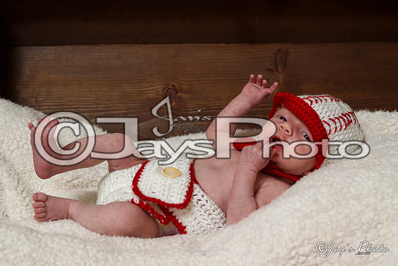 Jonathan Keston Ray newborn pictures 3-30-2015 (©Justin Manning) JWM_0032