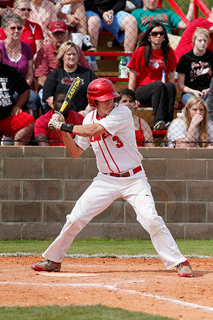 Glen Rose vs. Genoa Central 3A State 2nd Round 5-10-13 (© Justin Manning) JWM0403