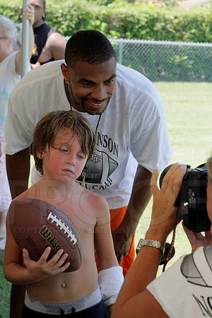Tyrell Johnson Football Camp 7-20-12 (Justin Manning)412