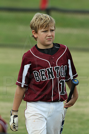 Benton-Midkiff vs. Bryant-Griffin 8 year old (Cal Ripken) 7-20-2014 (©Justin Manning) JWM_006