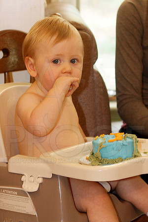 Kaleb's 1st birthday party 10-21-12 (Justin Manning)0029