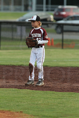 Benton vs. Madison County 8 year olds (Pastiche magazine) 7-18-2014 (©Justin Manning) JWM_047