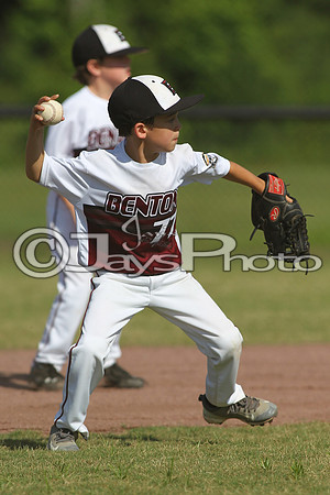 Benton vs. Beebe 6 year old All-Stars 6-28-2015 (©Justin Manning) JWM_0086