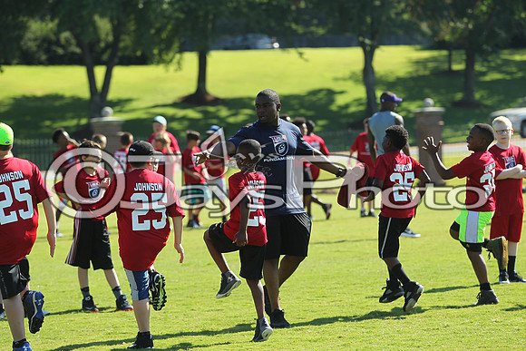 Tyrell Johnson Football Camp 6-10-17_JWM00154