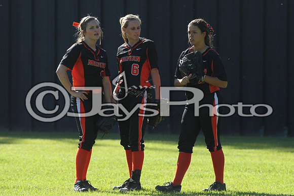 Nashville @ Malvern Softball 4-20-2015 (©Justin Manning) JWM_0127