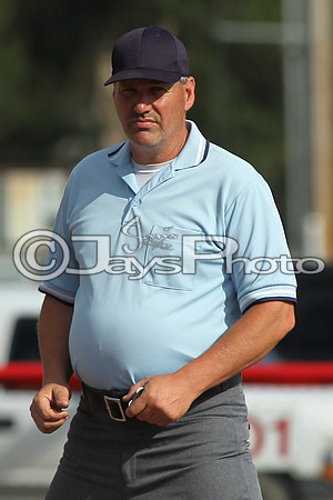 Bauxite @ Harmony Grove softball 4-21-2015 (©Justin Manning) JWM_0044