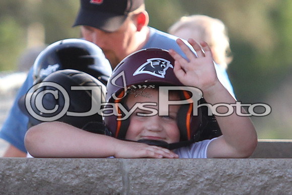Bomb Squad vs Tigers 6-7 year old (Pitching Machine) 4-27-2015 (©Justin Manning) JWM_0180