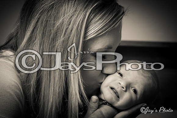 Jonathan Keston Ray newborn pictures 3-30-2015 (©Justin Manning) JWM_0037-2